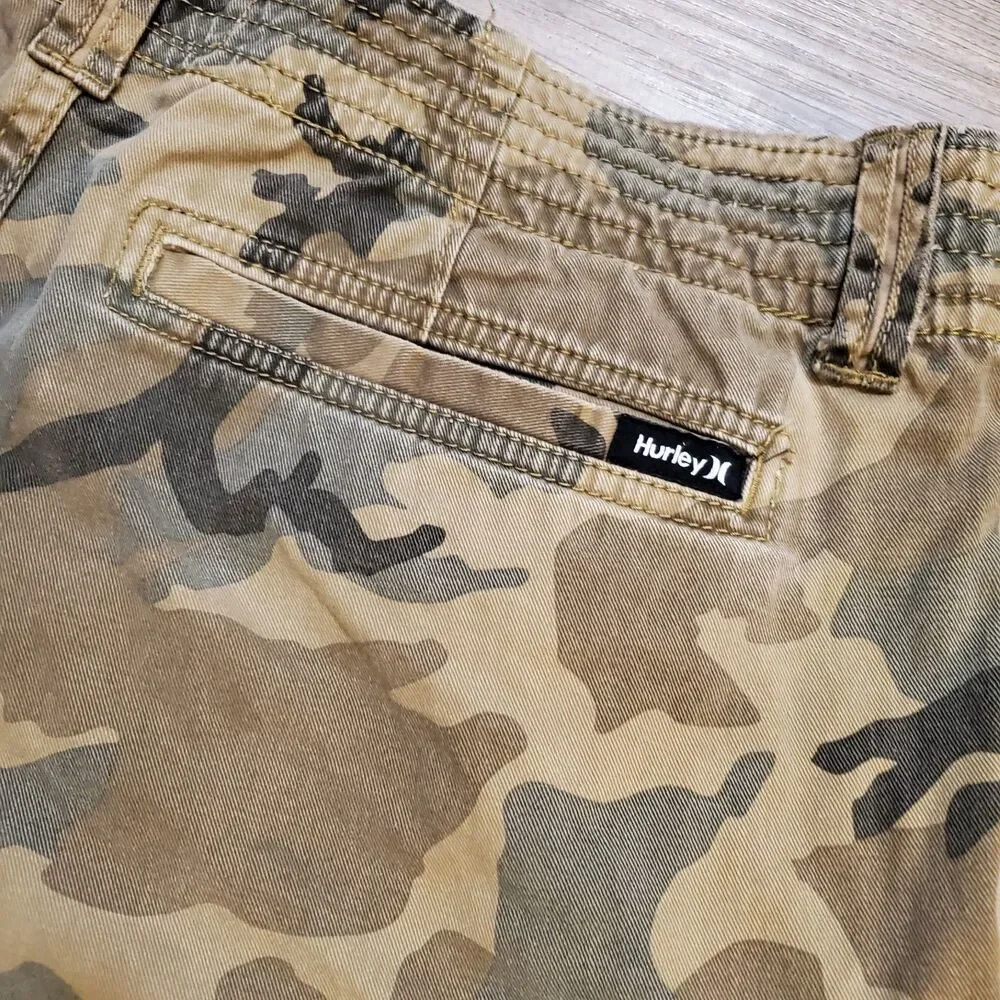 Vintage Y2K Hurley Camo Cargo Jorts Shorts Camoflage 90s Summer Street